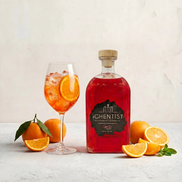 The Ghentist Spritz — fles met spritz-glas en sinaasappel